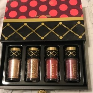 Mac 2016 holliday collection